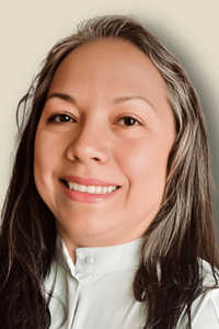 Lily Benavides